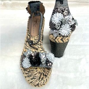 NEW Donald J Pliner Metallic Leather Flower Appliqué & Jute Wedge Heel Sandals